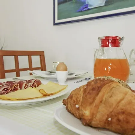 Guest house Eva In Porec * Istrien 2*