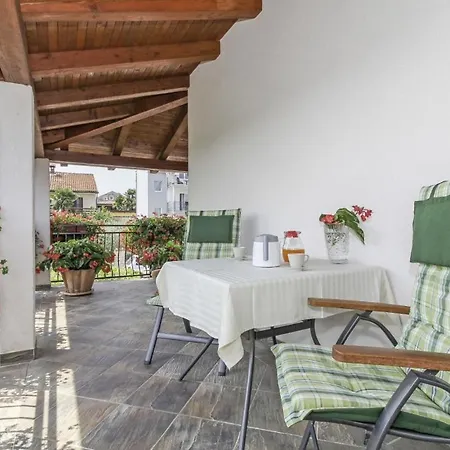 Eva In Porec * Istrien Gostinjska kuća 2*