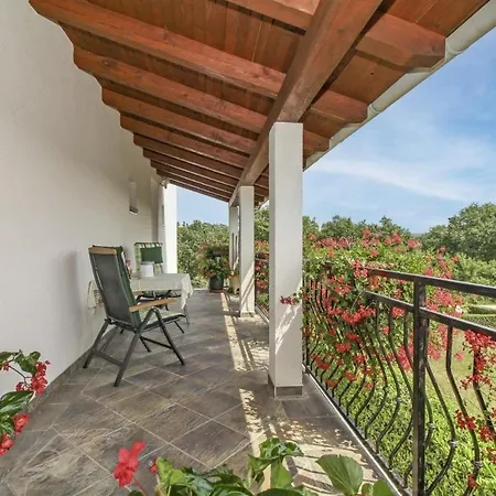 Eva In Porec * Istrien Guest house 2*