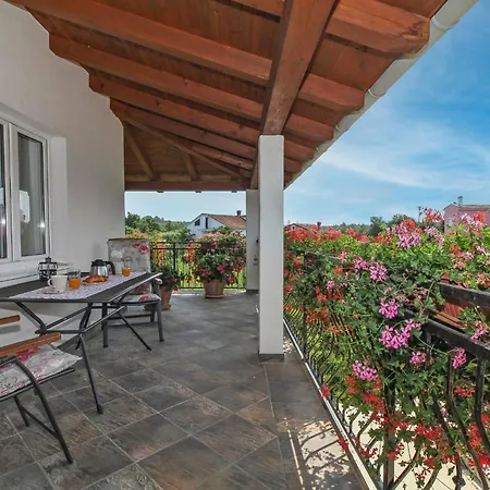 Gostinjska kuća Eva In Porec * Istrien 2*