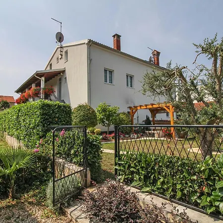 Eva In Porec * Istrien Vrvari