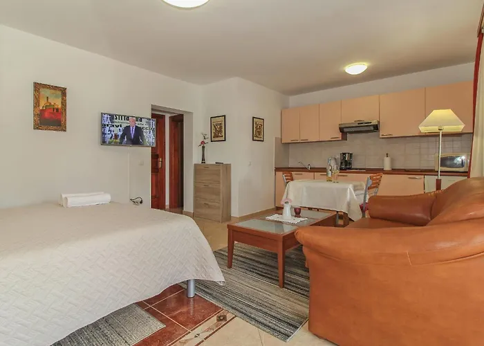 Eva In Porec * Istrien 2* Vrvari