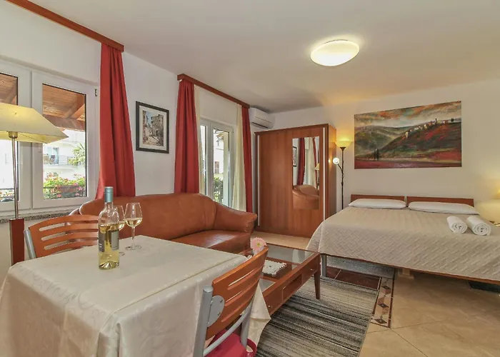 Eva In Porec * Istrien 2* Vrvari