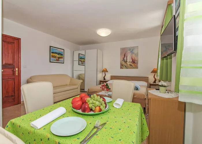 Guest house Eva In Porec * Istrien
