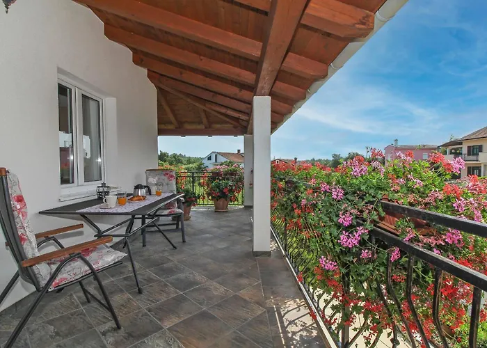 Guest house Eva In Porec * Istrien 2*