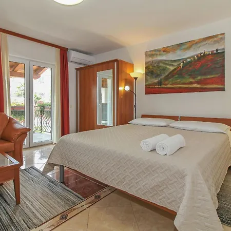 Eva In Porec * Istrien Konukevi Vrvari