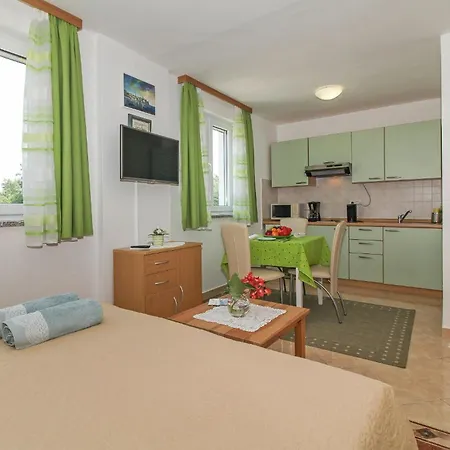 Eva In Porec * Istrien 2*