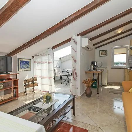 Eva In Porec * Istrien 2*