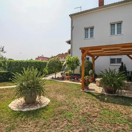 Eva In Porec * Istrien 2*